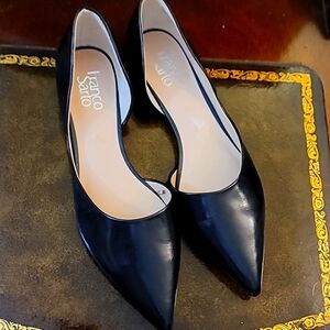 New black slip on dress shoes